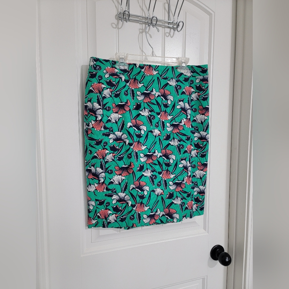 J. by J. Crew Green Floral Print Basketweave Pencil Skirt, Work Career, Size 4